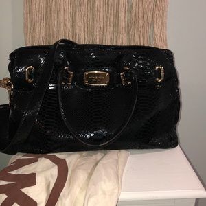 Micheal Kors satchel